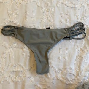 Boutine LA grey bikini bottom